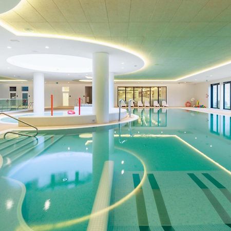 Apartament Golden Sand Z Dostepem Do Basenow,Jacuzzi,Strefy Saun- Pinea Apartments Pobierowo-Sannel Apartments For Rent Εξωτερικό φωτογραφία